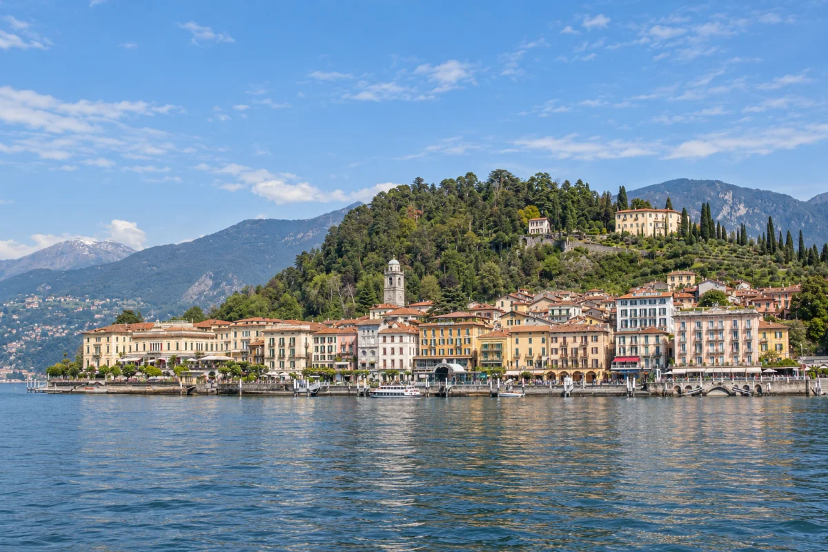 Transfer in Lake Como