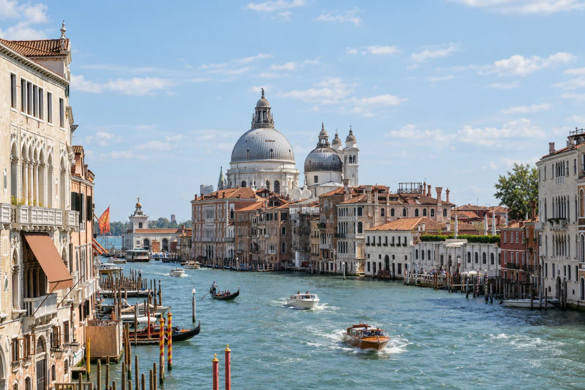 Transfer in Venice