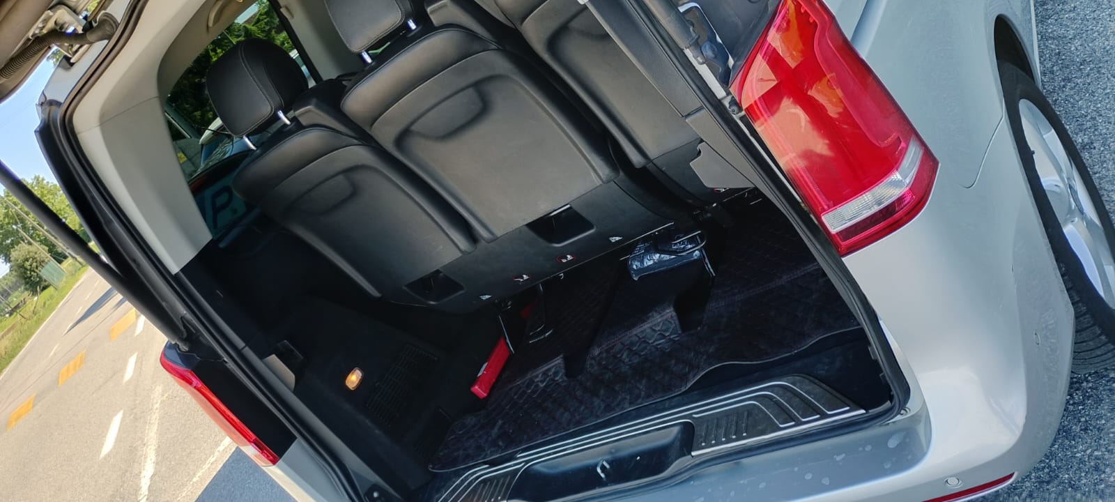 Vehicle image of Claudio
