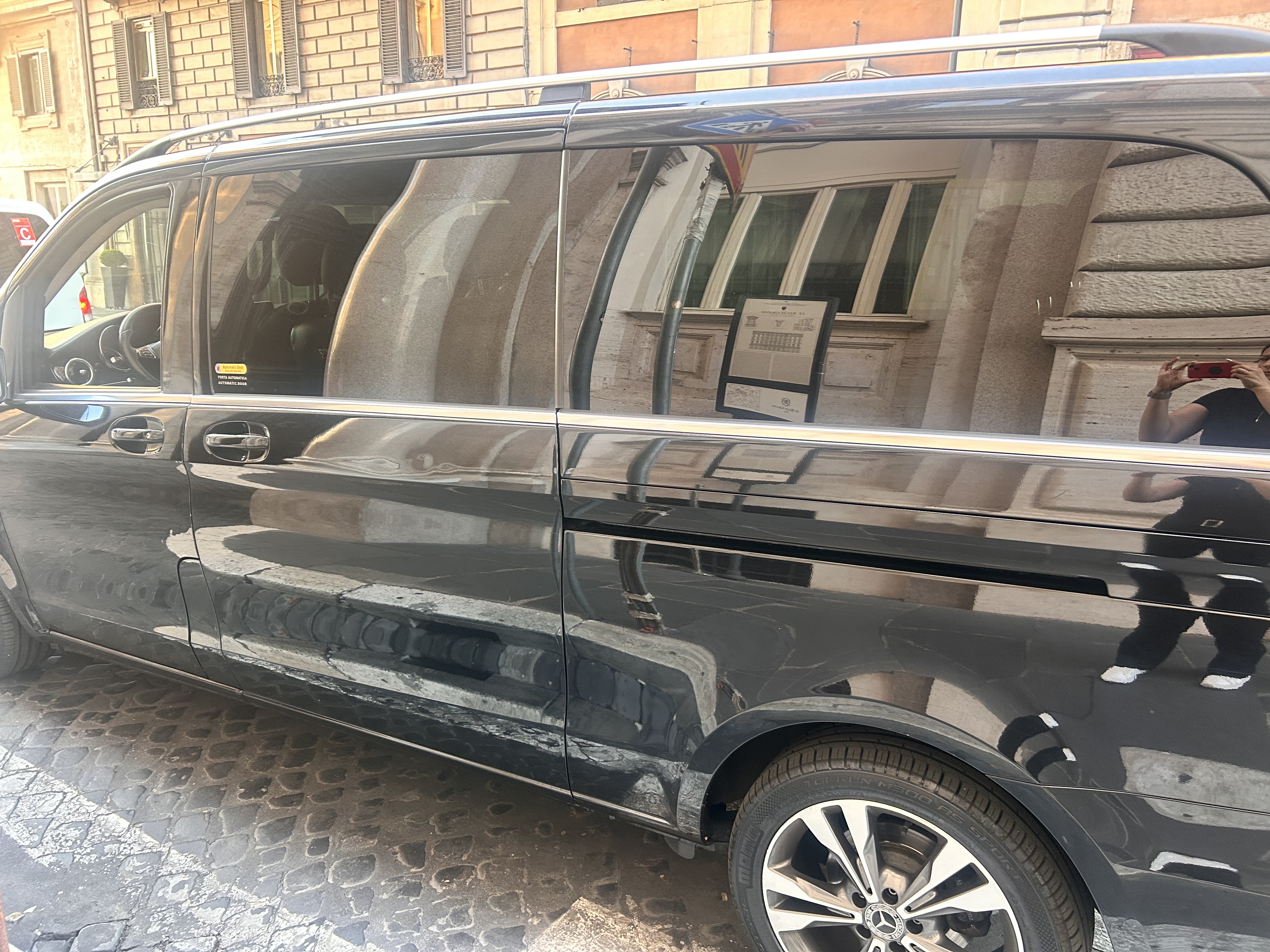 Vehicle image of Daniela