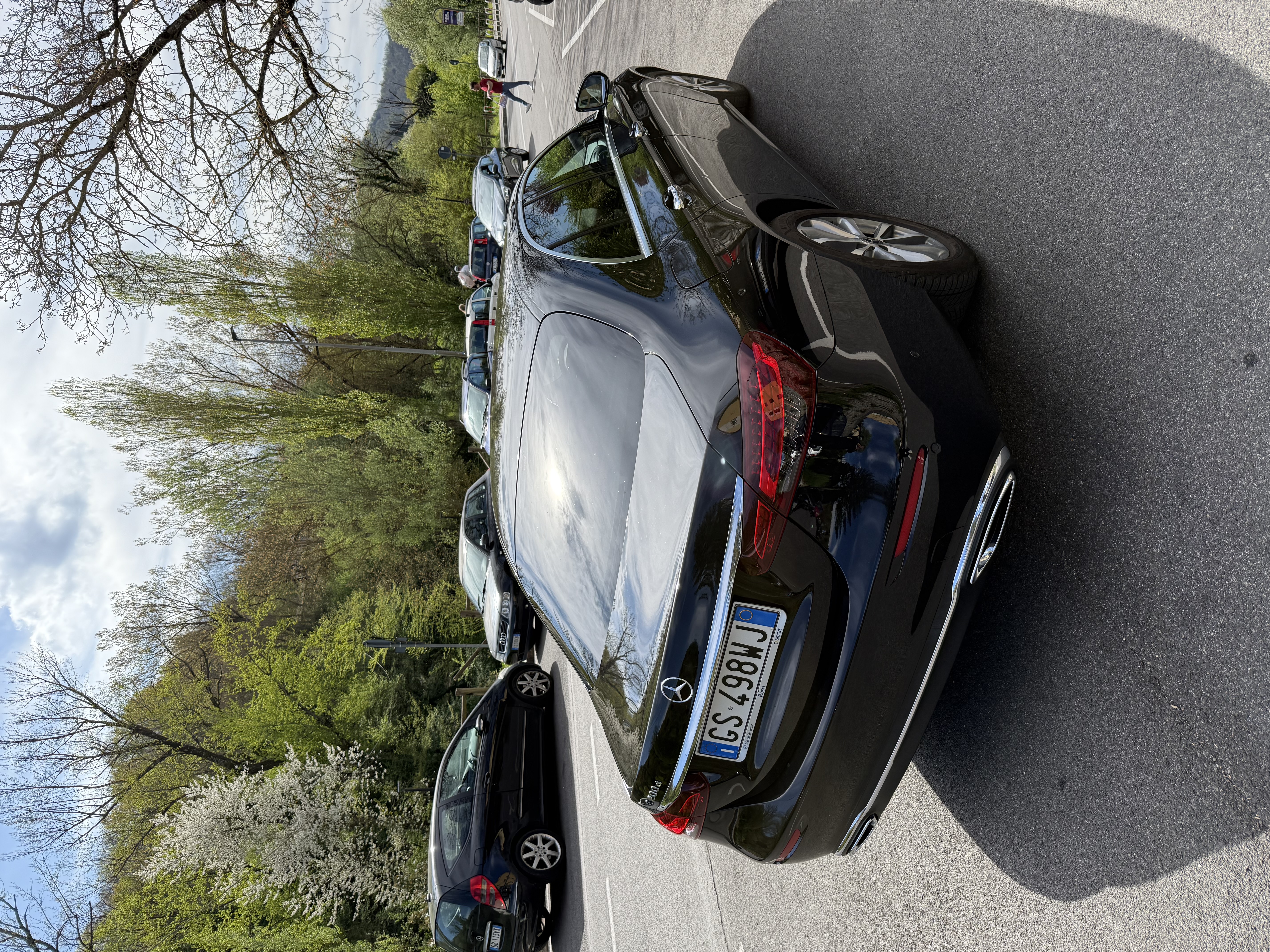 Vehicle image of Fanica