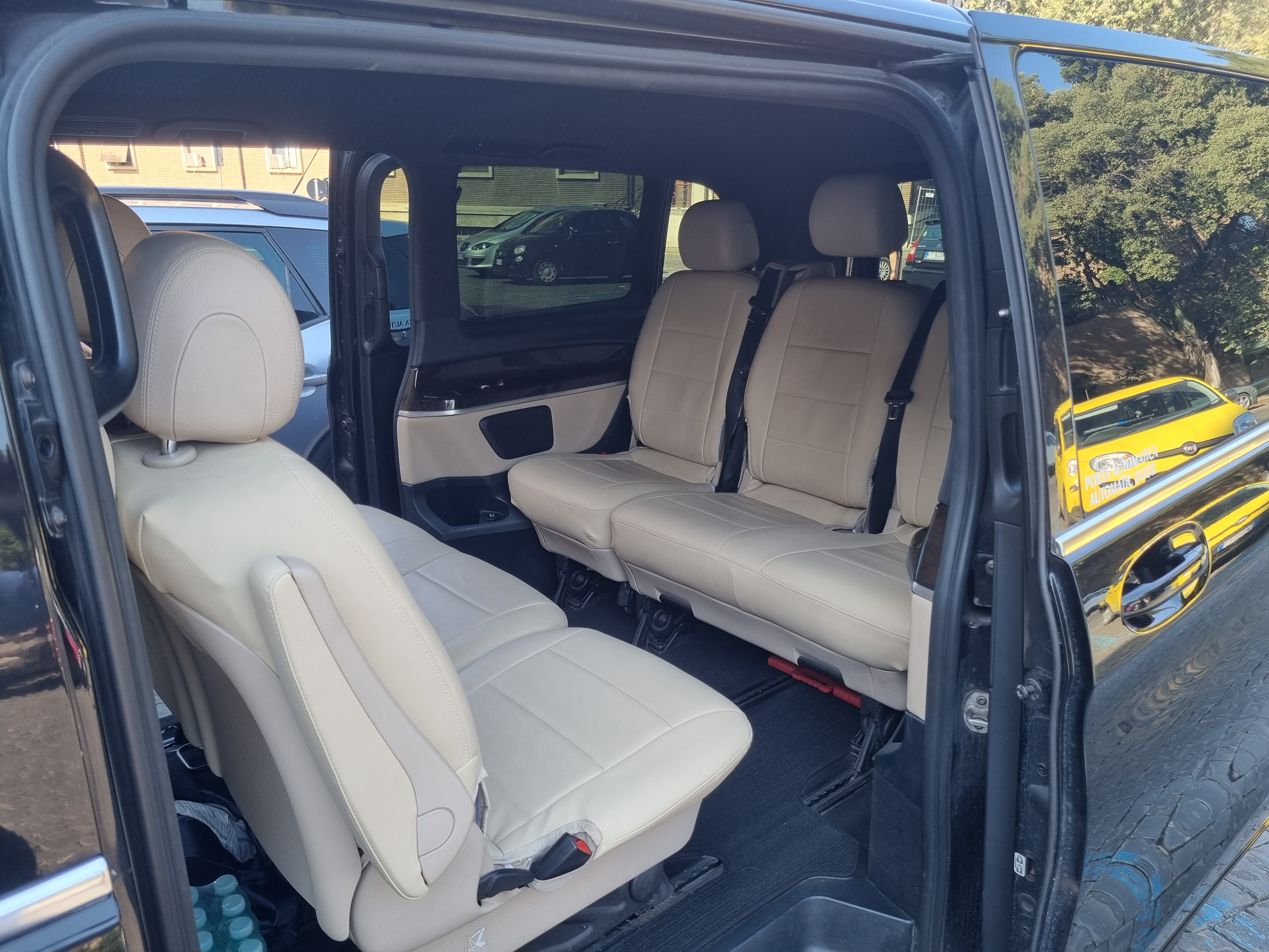 Vehicle image of Piero