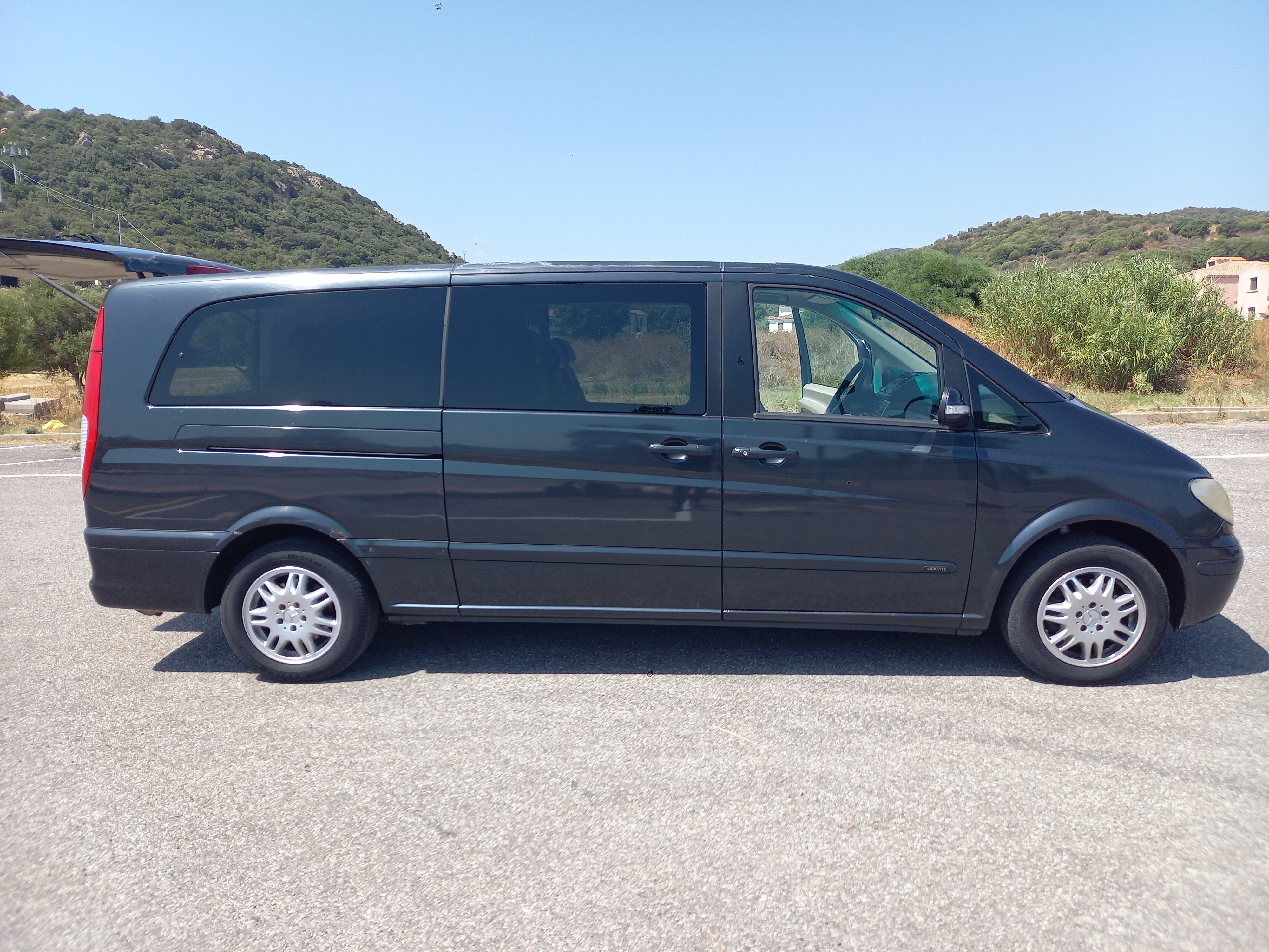 Vehicle image of Antonio