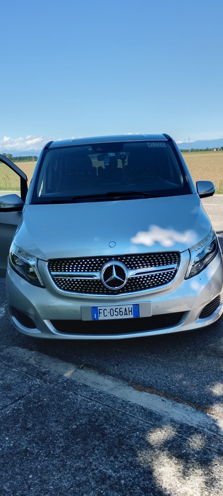 Vehicle image of Claudio
