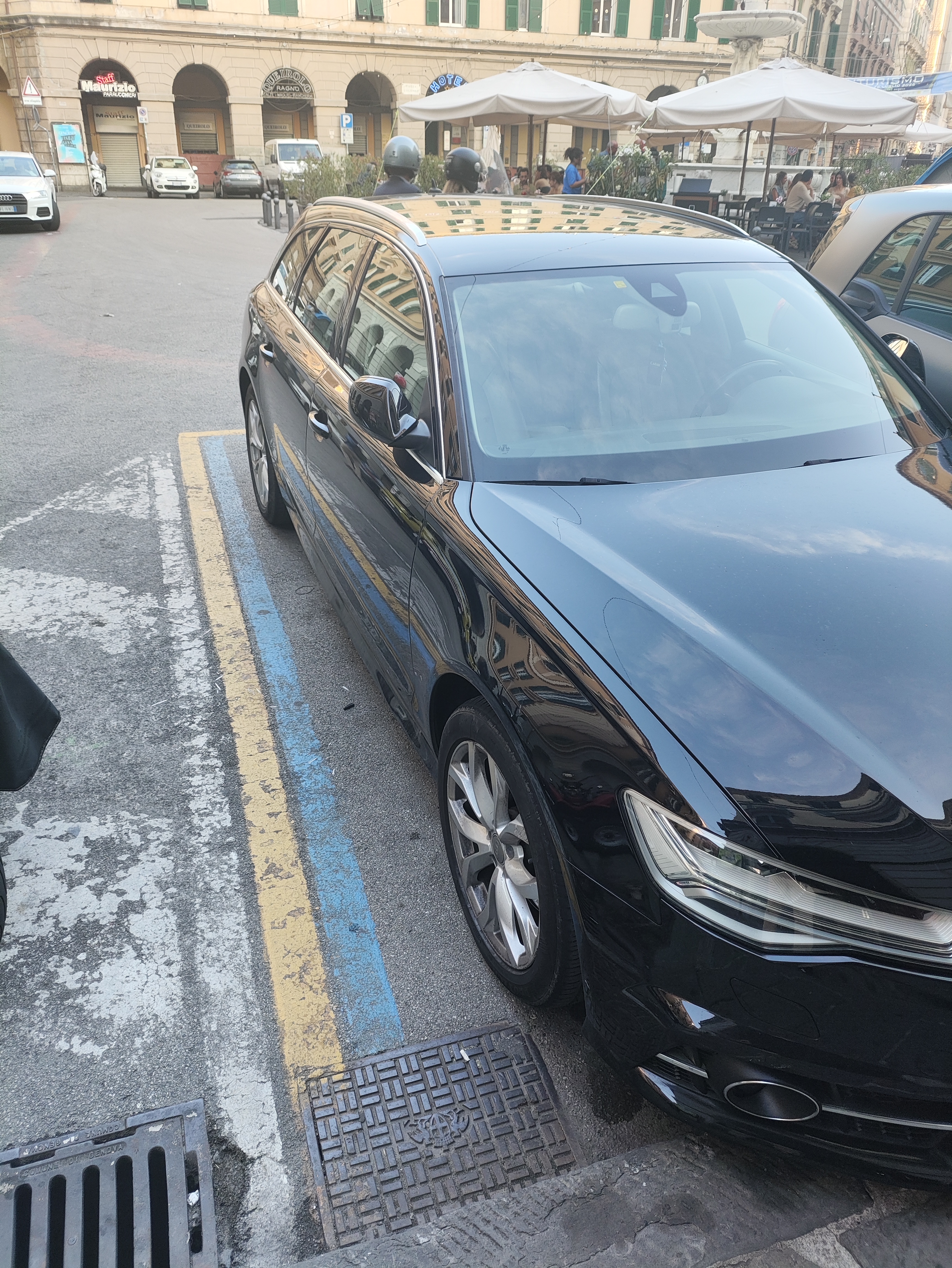 Vehicle image of tarek