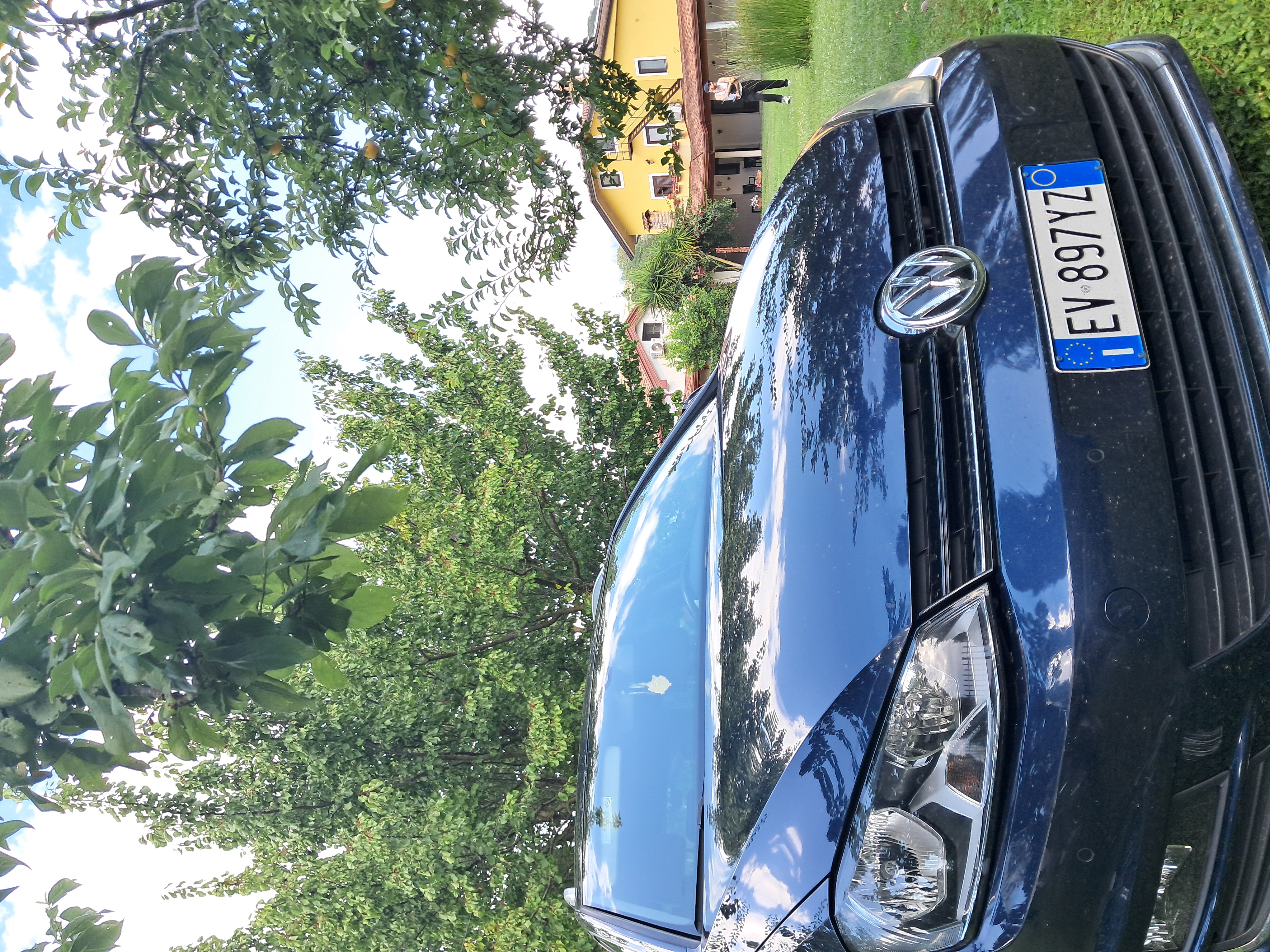 Vehicle image of Giuseppe