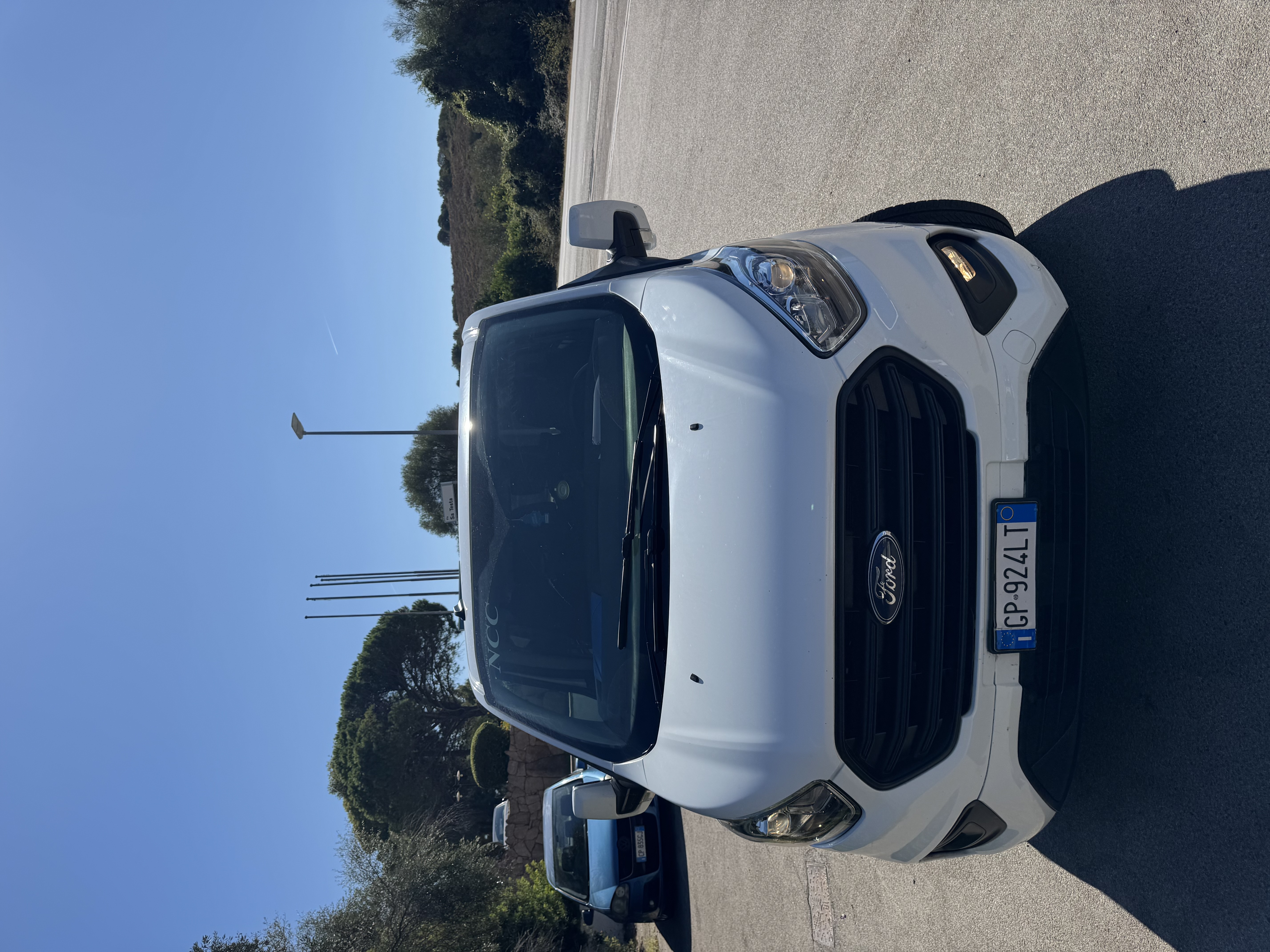 Vehicle image of Gabriele