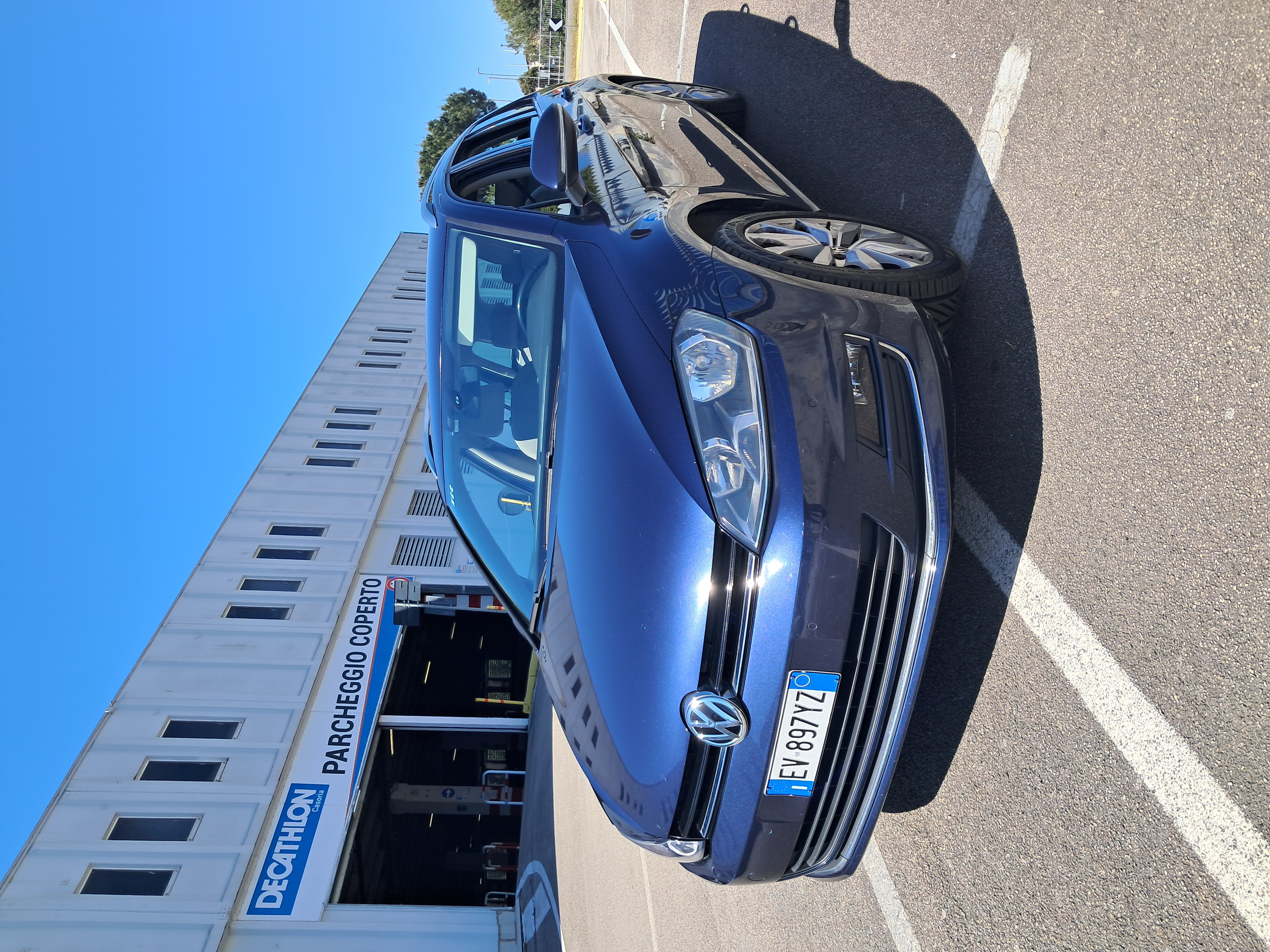 Vehicle image of Giuseppe
