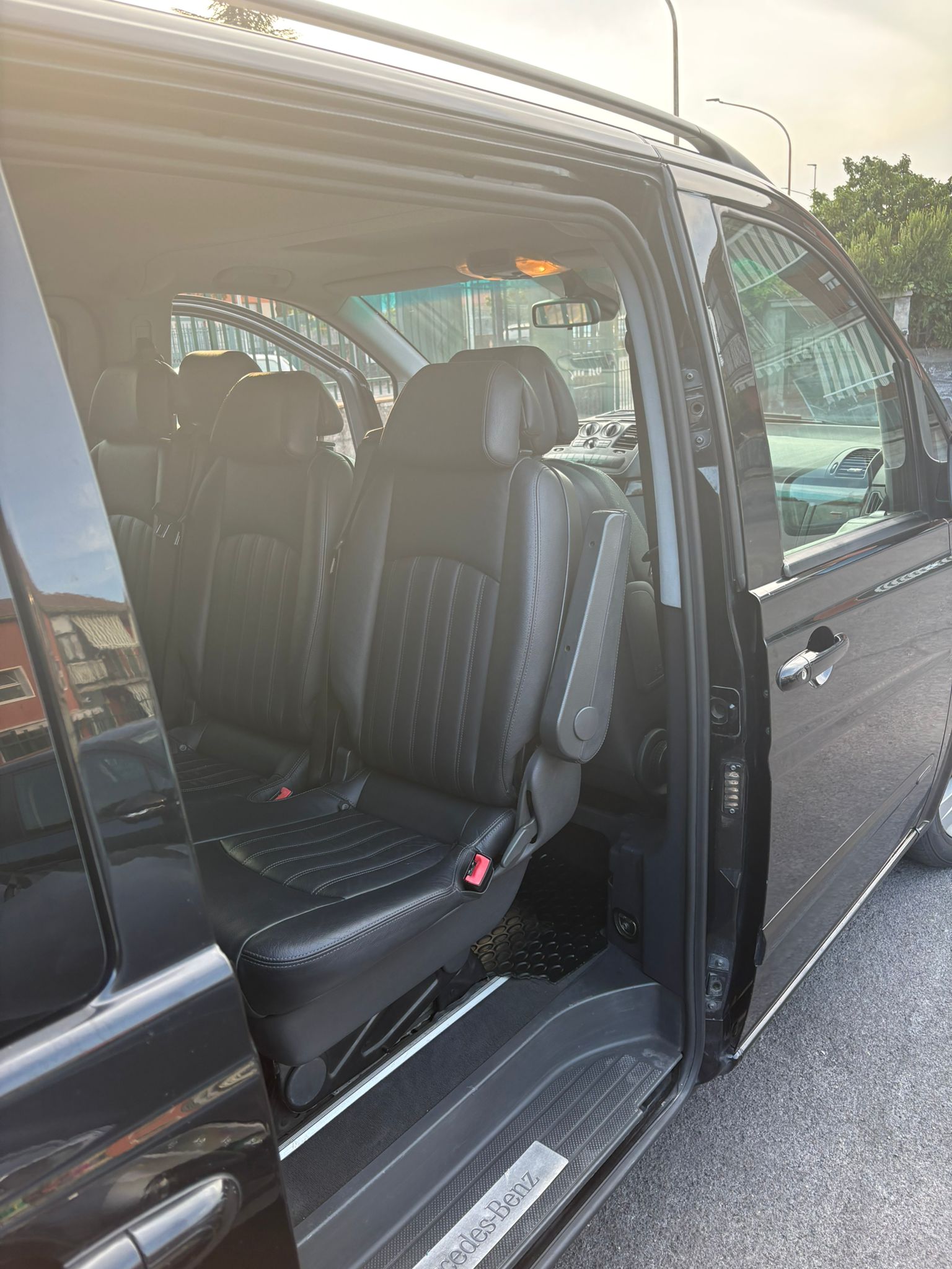 Vehicle image of Carmelo
