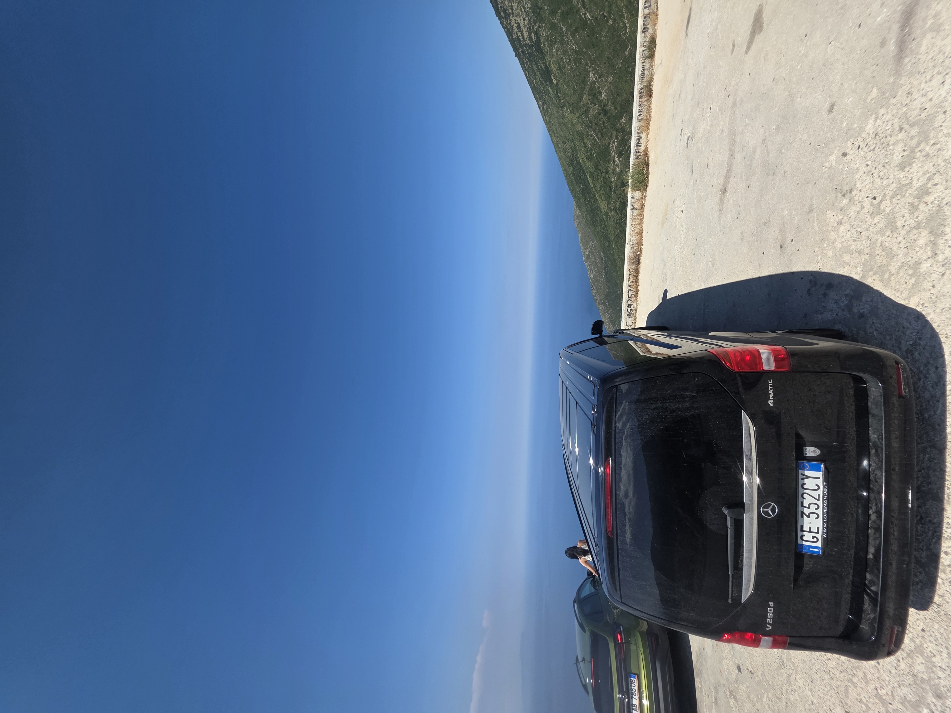 Vehicle image of Alf