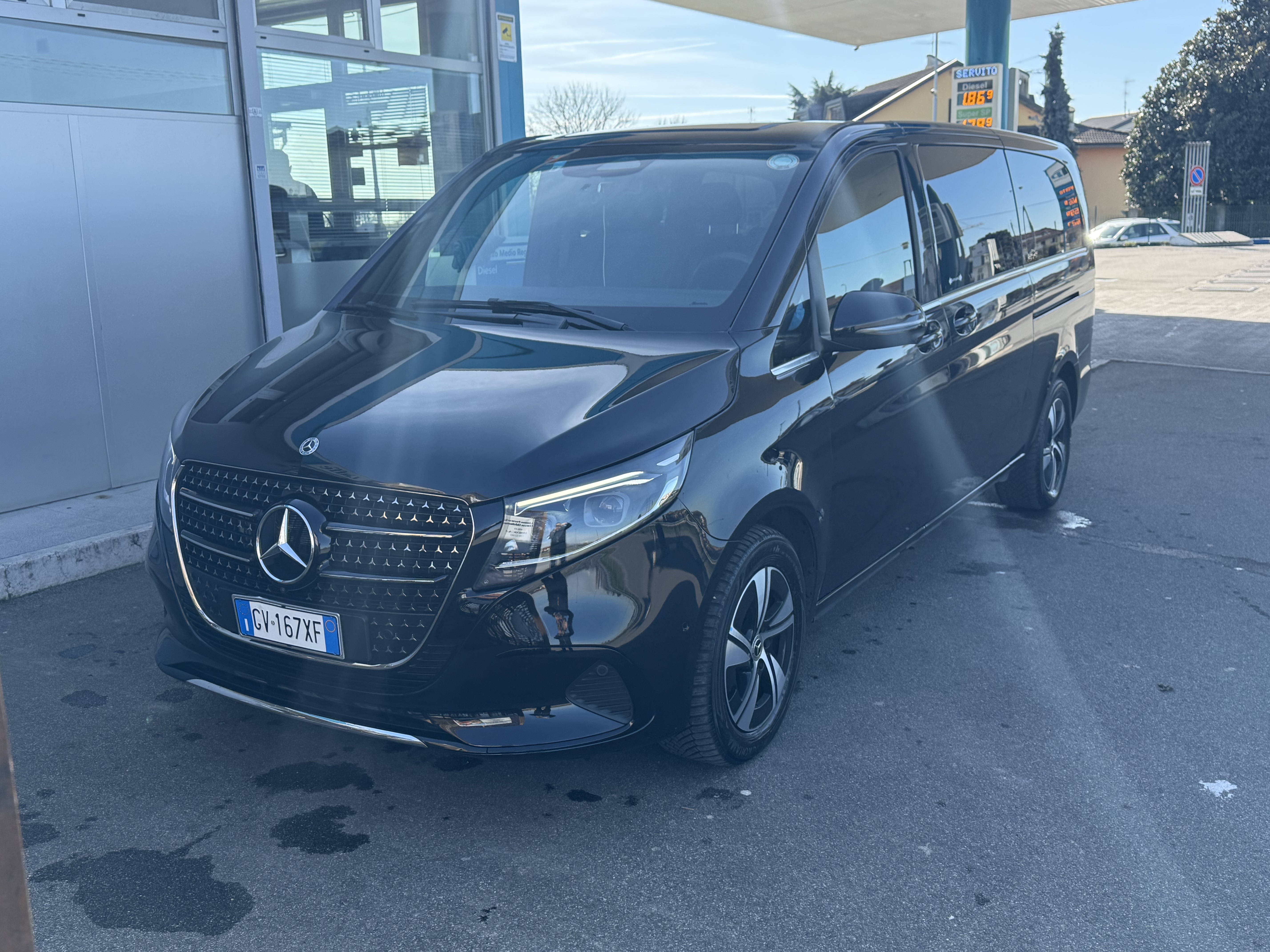 Vehicle image of Mario