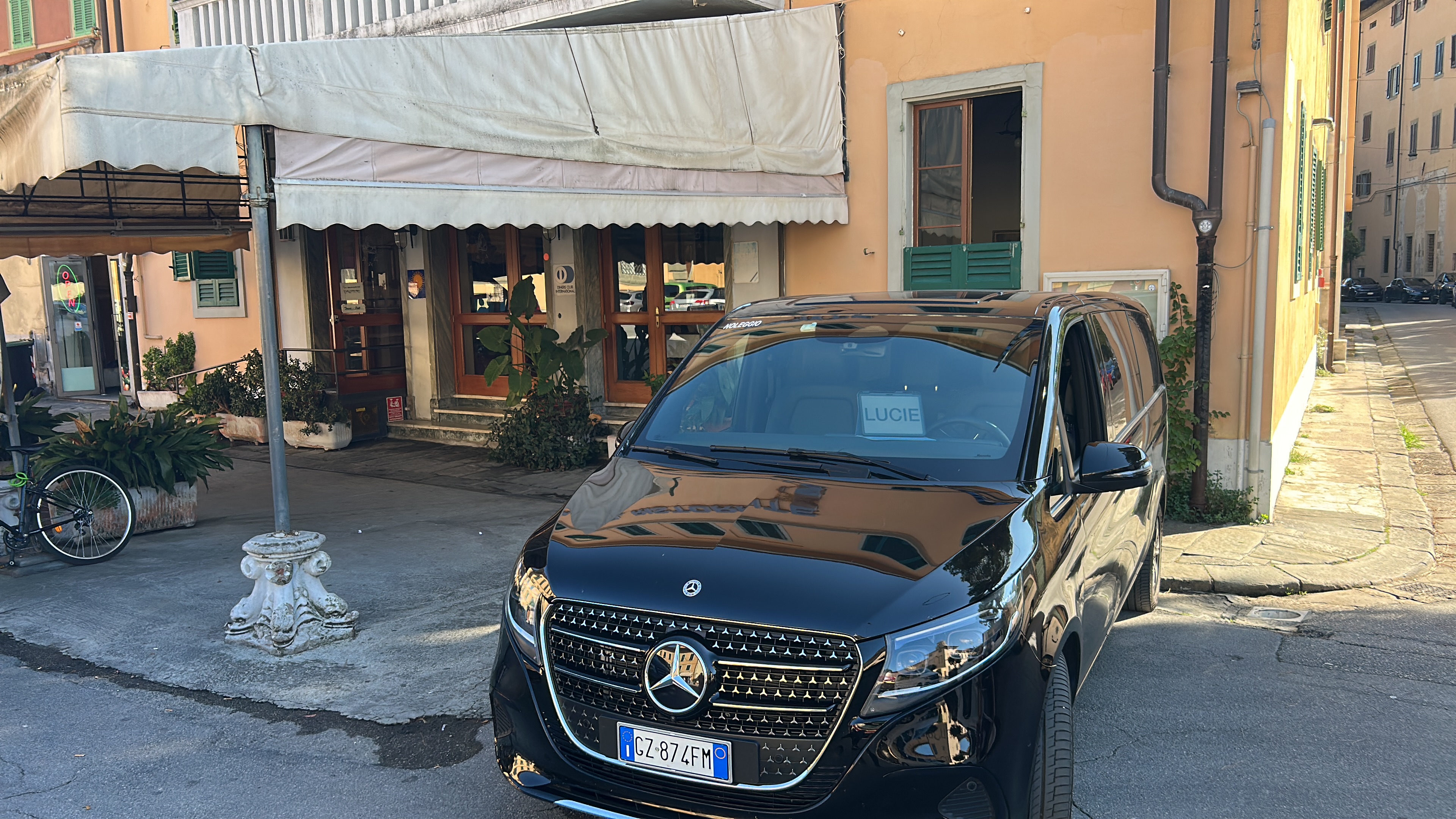 Køretøjsbillede af Riccardo