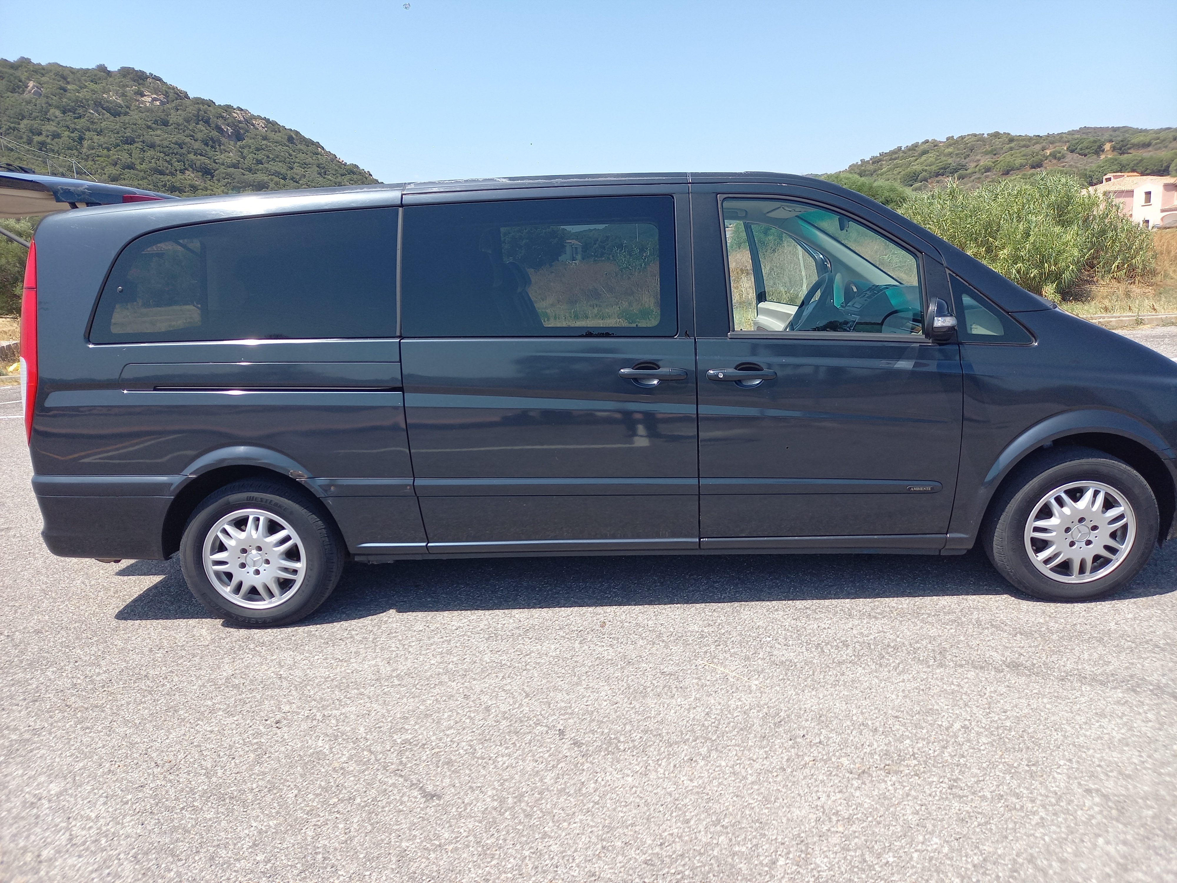 Vehicle image of Antonio