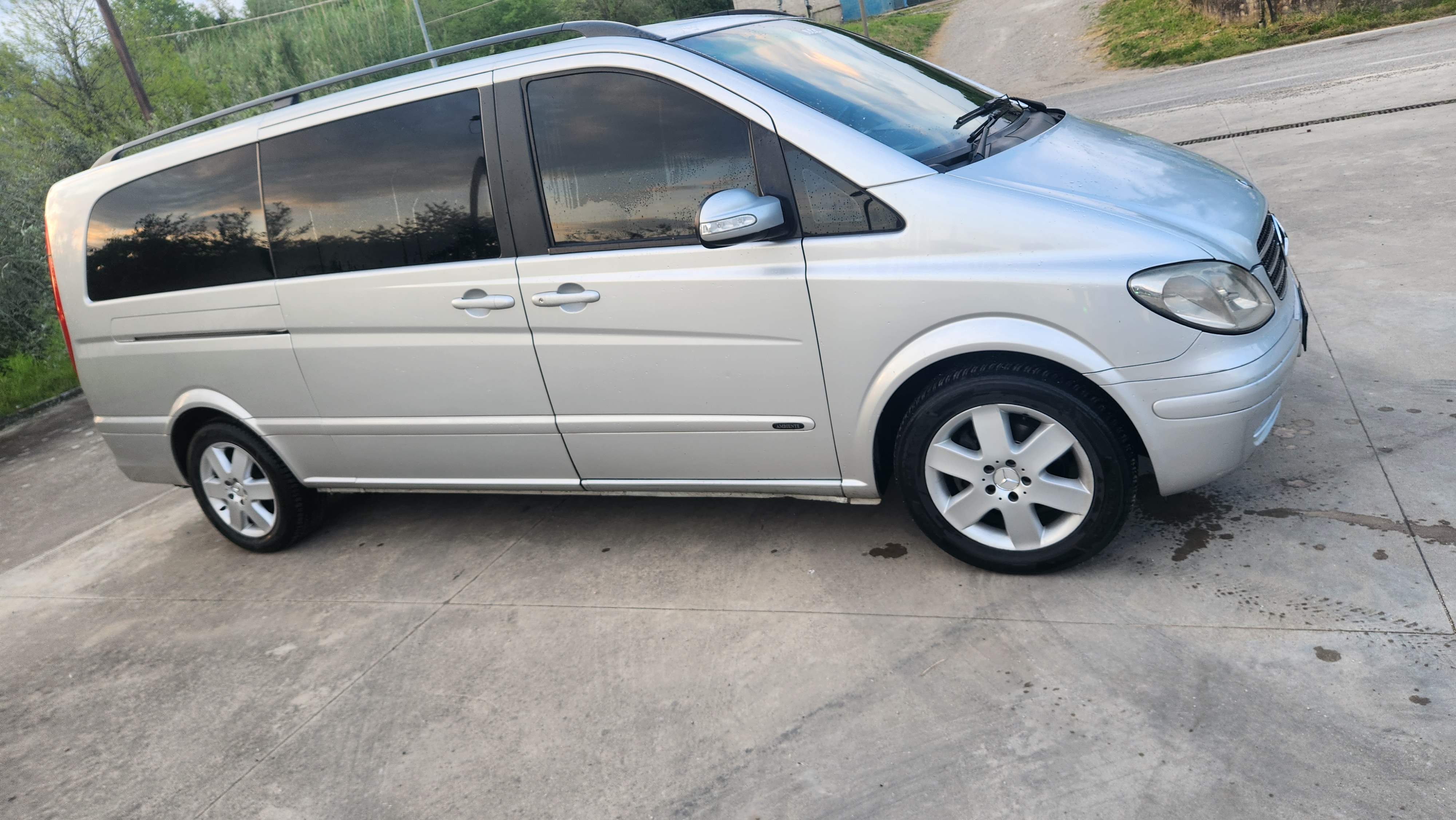 Vehicle image of Ncc Italia