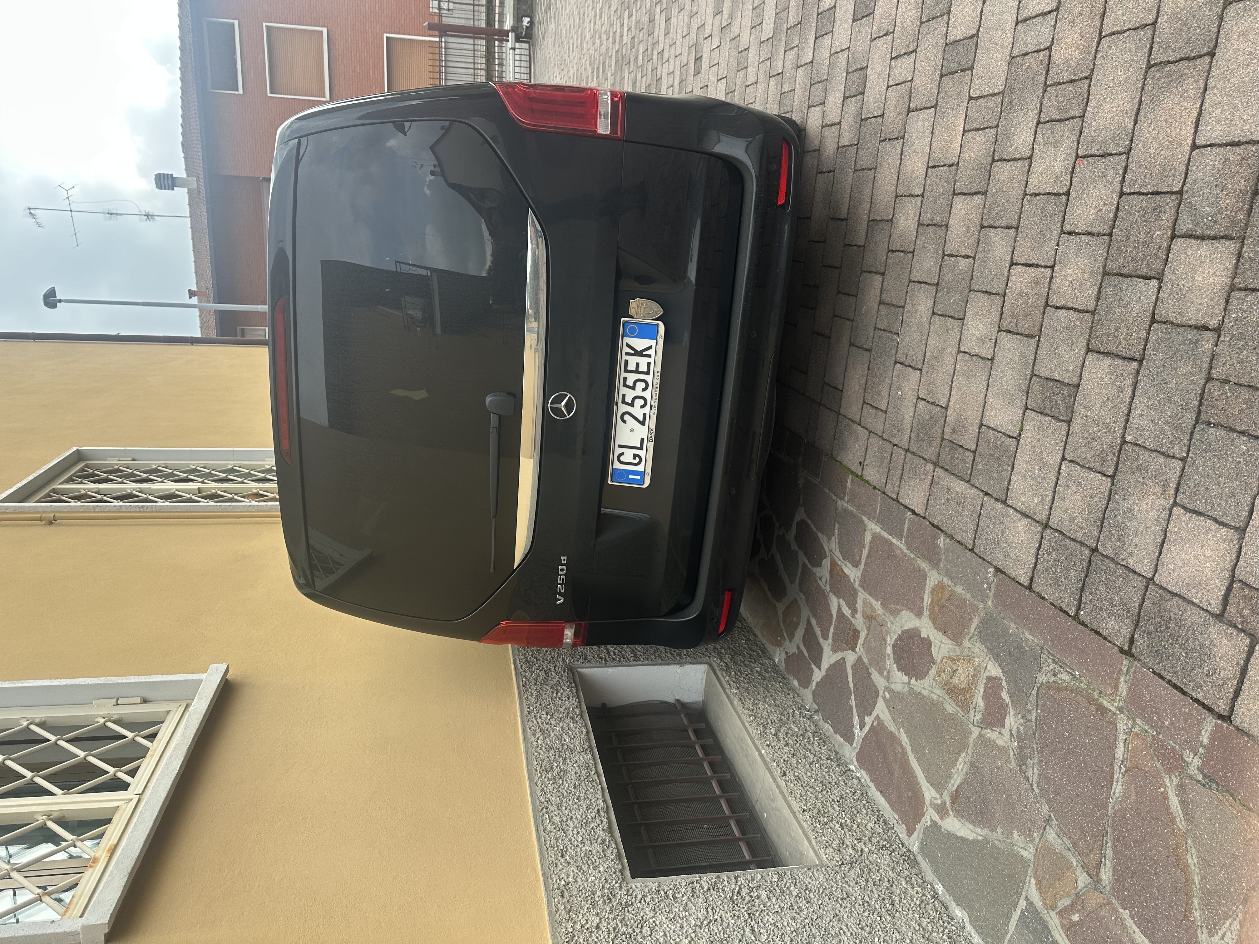 Køretøjsbillede af Nicholas