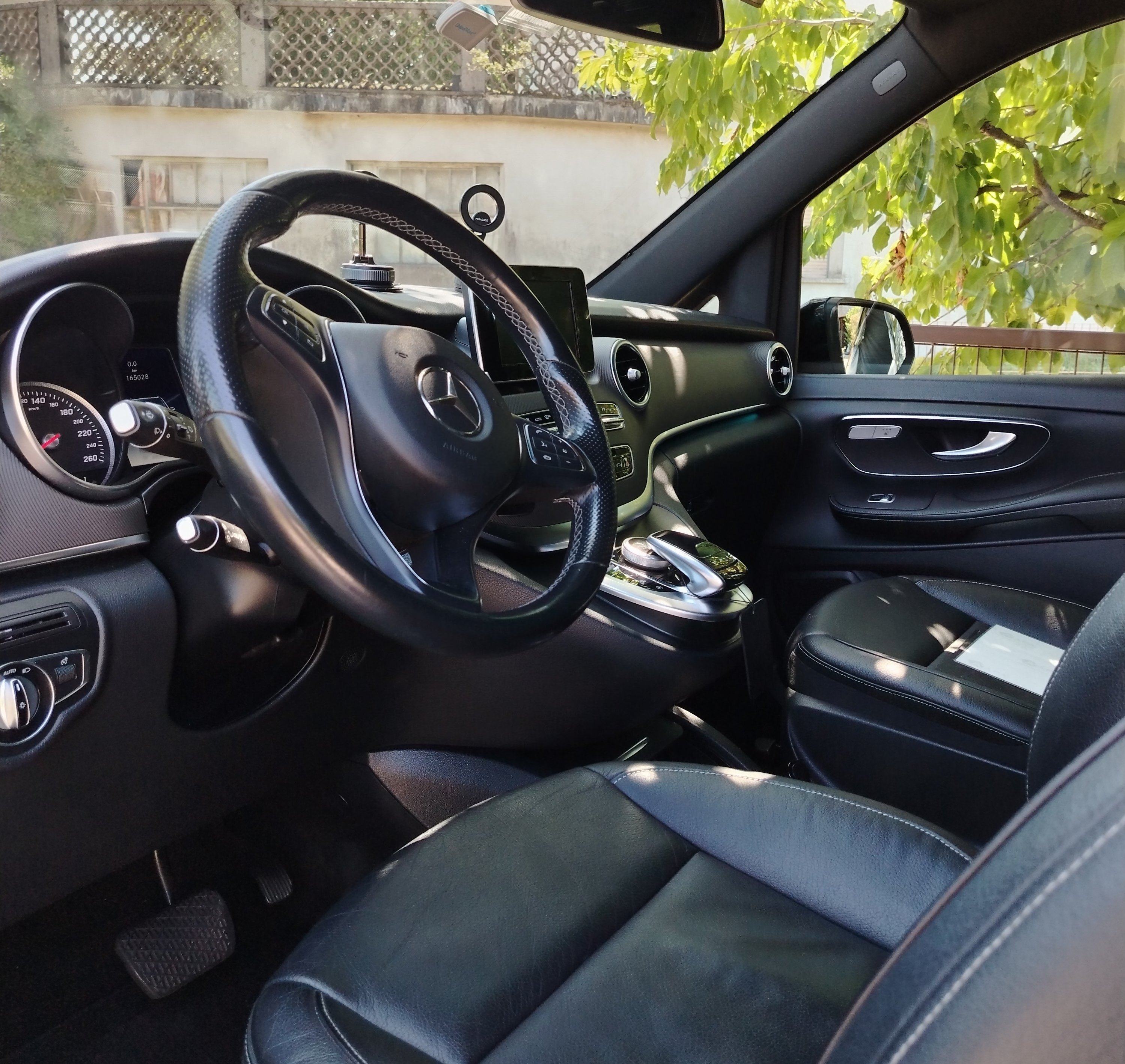 Vehicle image of TIZIANA