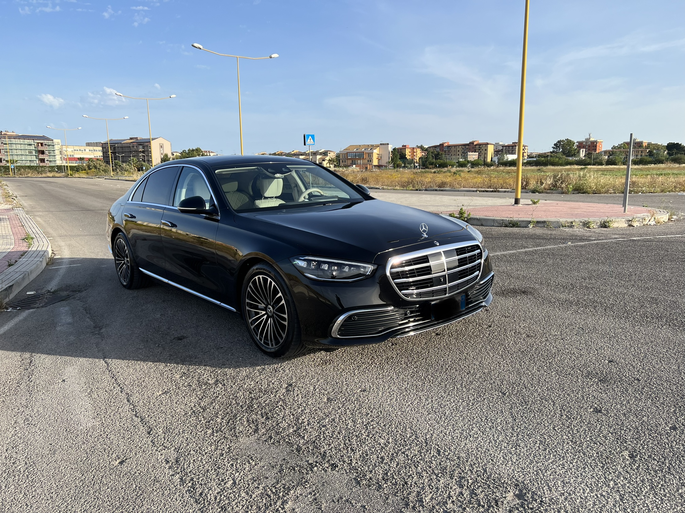 Vehicle image of costantino
