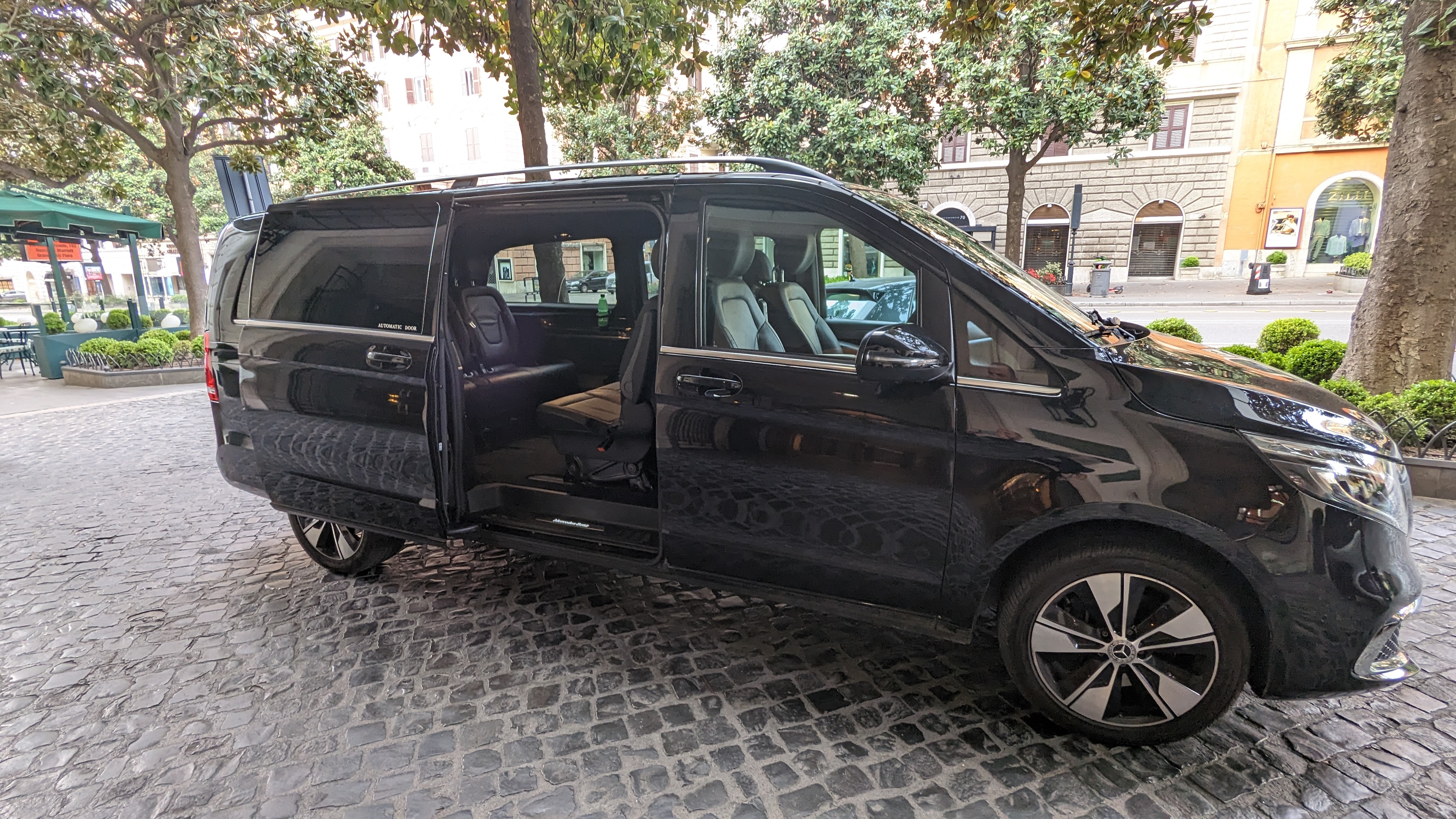 Vehicle image of Emanuele