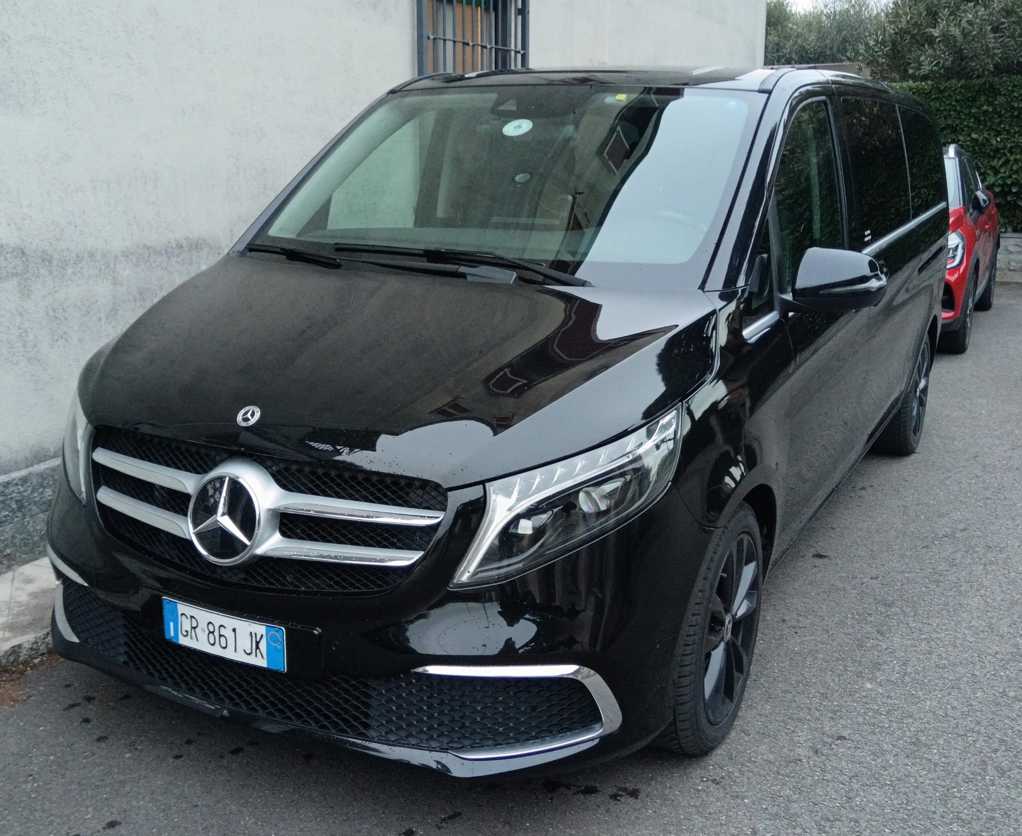 Vehicle image of Sergio