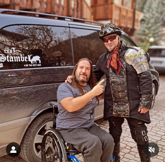 Fahrzeugbild von Taxi